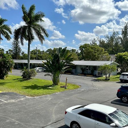 North Naples Conty'S Motel מראה חיצוני תמונה