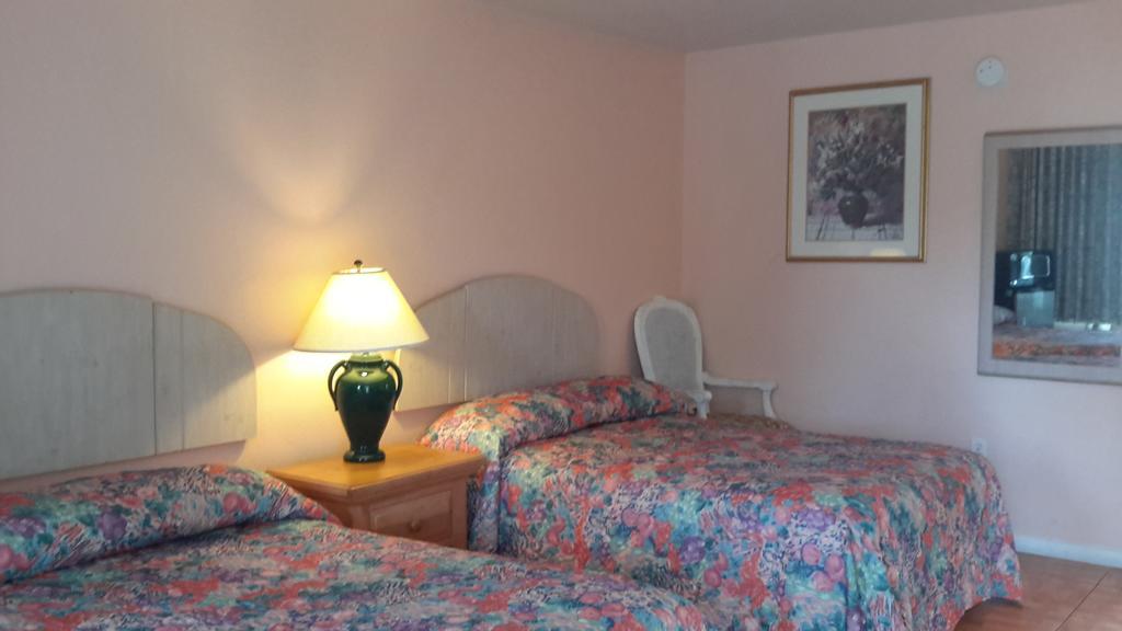 North Naples Conty'S Motel מראה חיצוני תמונה