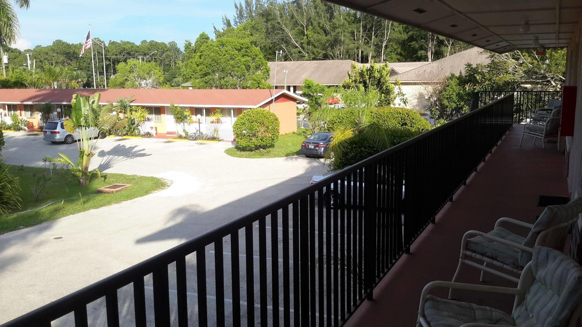 North Naples Conty'S Motel מראה חיצוני תמונה